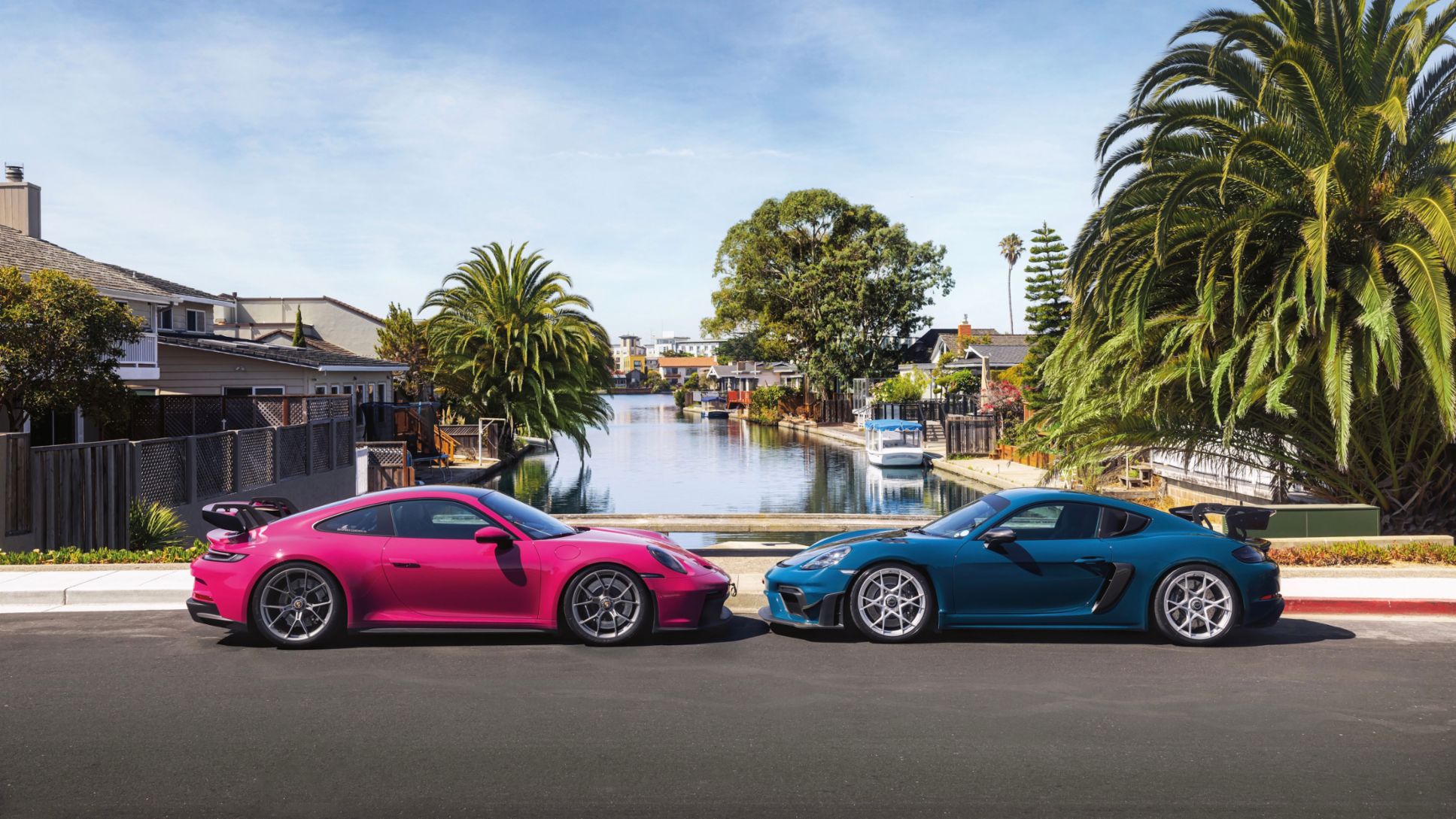 911 GT3 (992), 718 Cayman GT4 RS, Rhoda Bueno and Miguel Andrada, 2024, Porsche AG