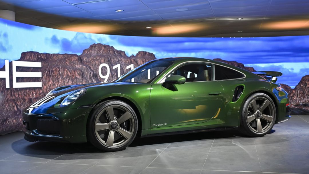 Llega a Chile el Porsche 911 Turbo S m&aacute;s potente de su historia
