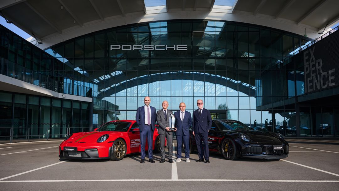 Il Centro Porsche Napoli &egrave; Top Partner 2026