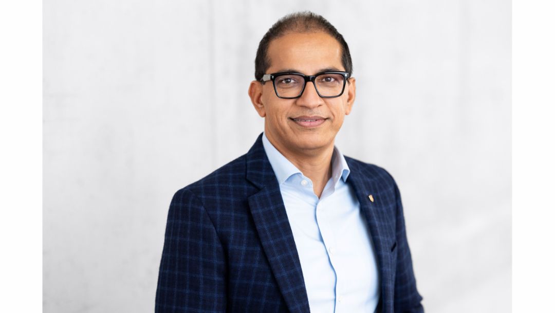 Sajjad Khan, Mitglied des Vorstandes, Car-IT, 2024, Porsche AG