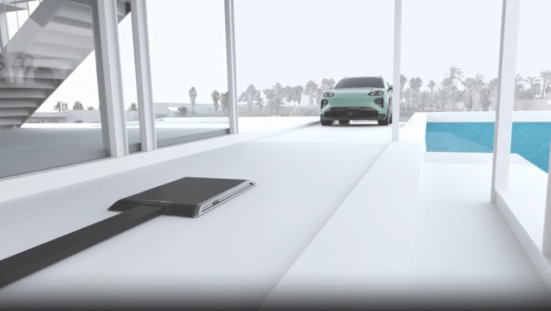 Cayenne Turbo Electric: Wireless Charging 
