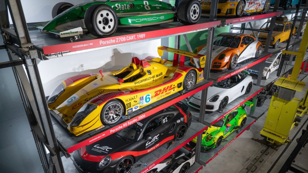 Porsche 2708 CART (1989), Porsche RS Spyder (2006), Porsche 911 Turbo Coup&eacute; (2015), Porsche 911 GT3 R Hybrid (2010), Porsche Boxster Bergsypder (2015), Porsche 911 GT3 R (2018), Manthey Racing, Verkehrshaus, Luzern, 2026, Porsche Schweiz AG