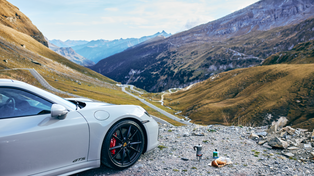 Porsche 911 Carrera GTS, Klausen Pass, 2026, Porsche Schweiz AG
