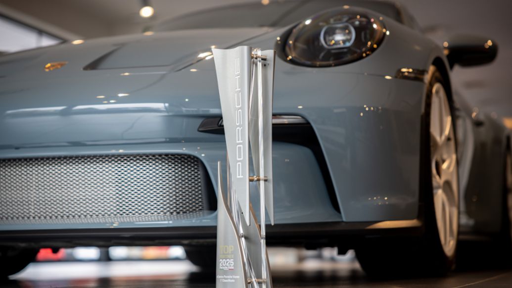 Il Centro Porsche Varese è Top Partner 2025