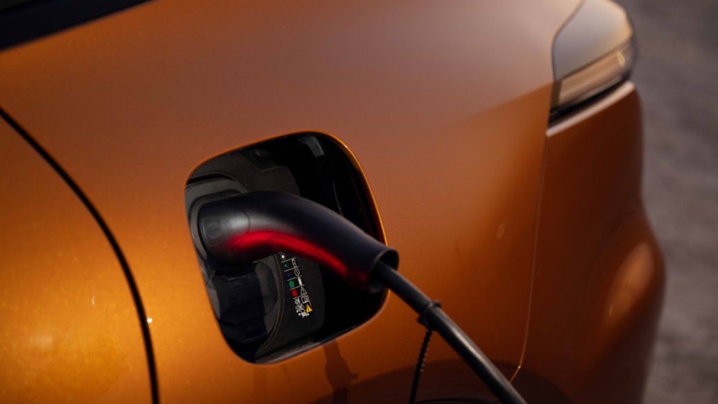 Cayenne Turbo Electric, 2026, Porsche Middle East