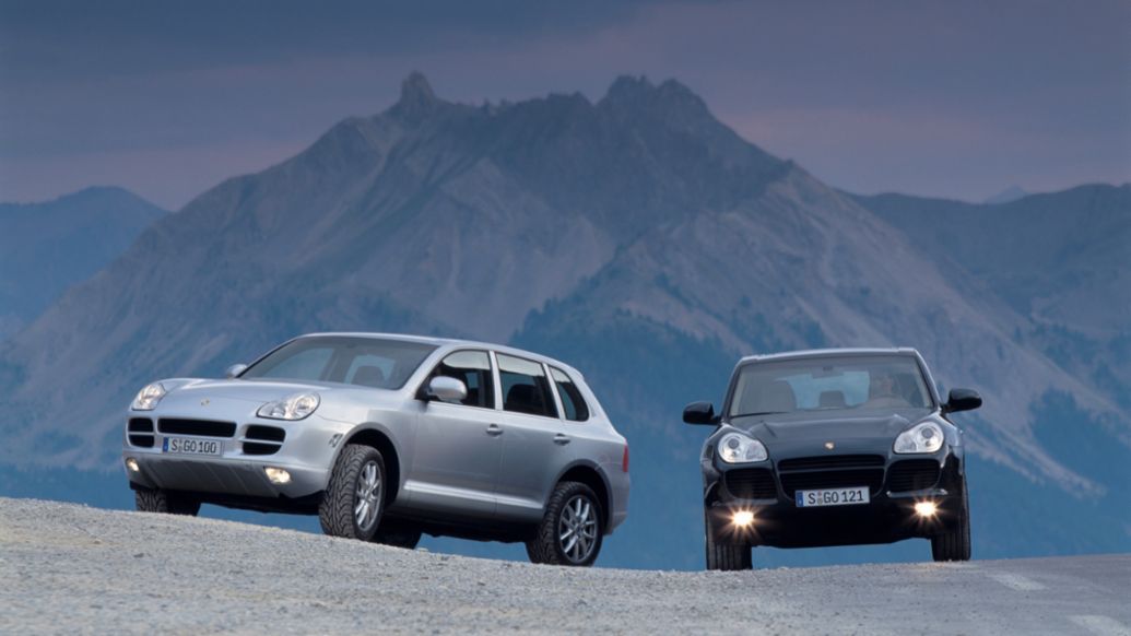 First generation of the Cayenne, 2022, Porsche AG