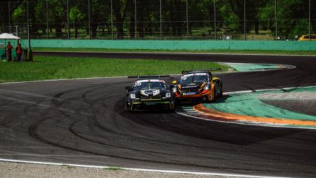 Jack Sherwood e Felix Neuhofer condividono le vittorie della GT3 Cup