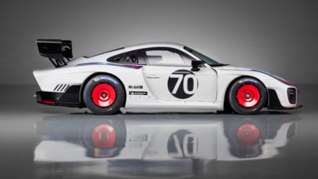 World premiere: Exclusive new edition of the 935