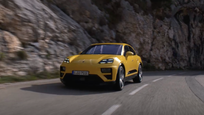 Video: Macan Turbo - Speed Yellow
