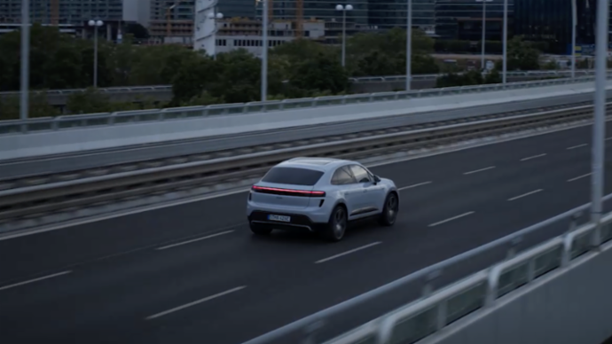 Video: Macan Turbo - Ice Grey Metallic