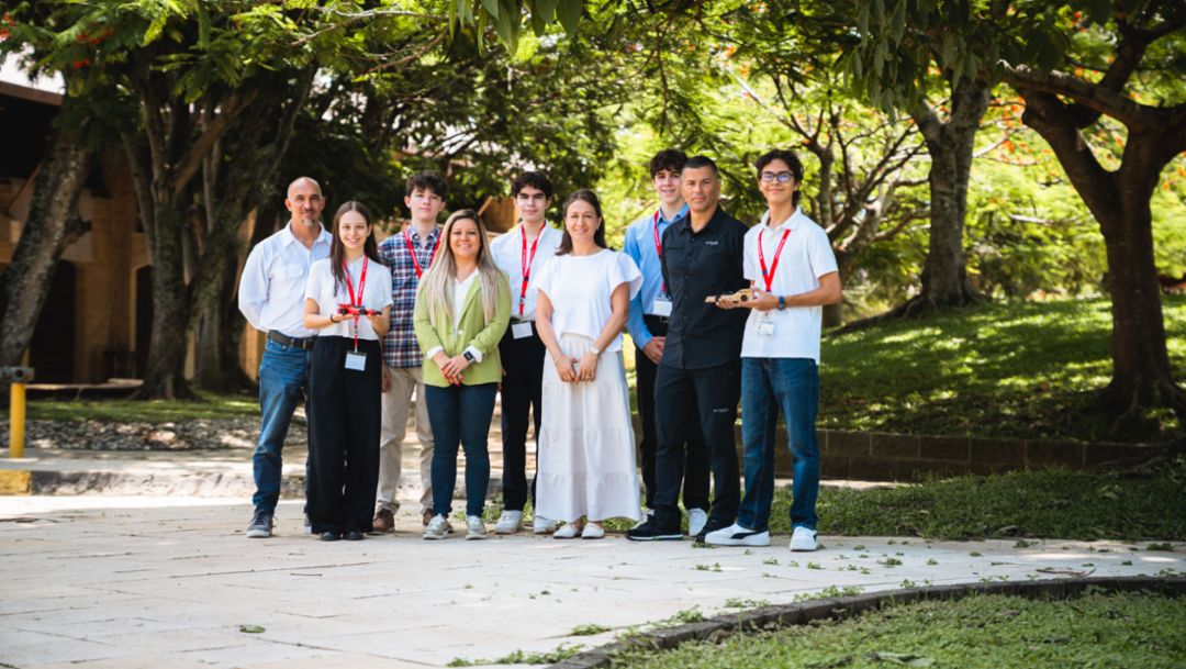 Porsche apoya a la próxima generación de jóvenes innovadores costarricenses