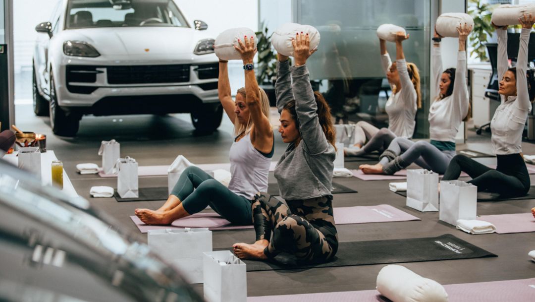 Porsche en Chile y Youtopia ofrecen una nueva experiencia de bienestar para sus comunidades