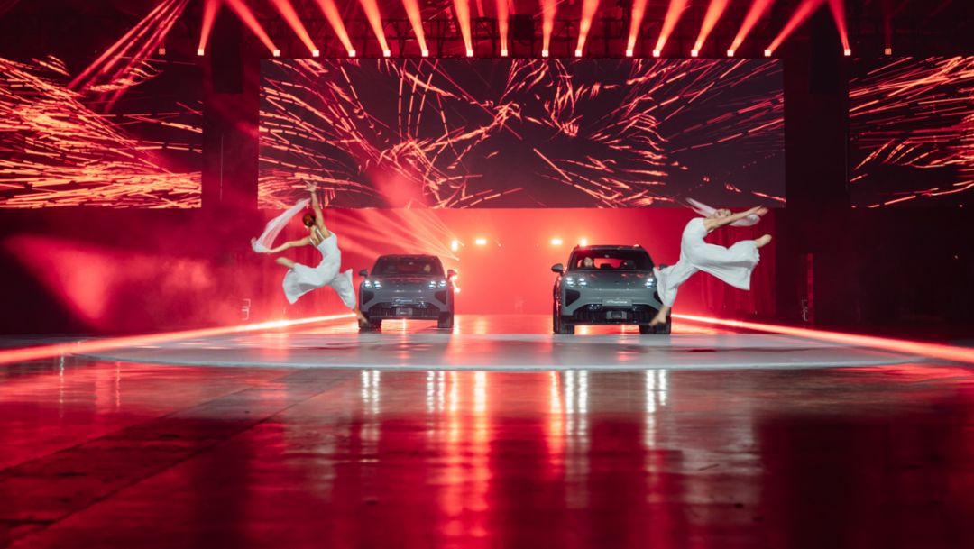 Porsche Singapore introduces the new Cayenne Electric range in Singapore 