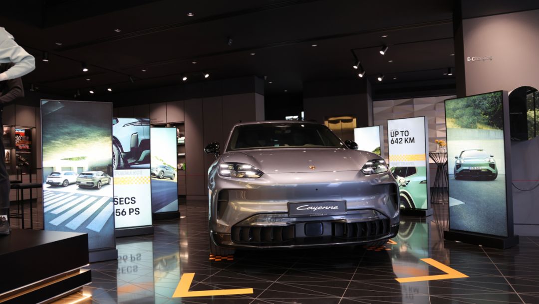 Porsche Centre Lebanon welcomes the new Cayenne Electric with two-day open event in Beirut