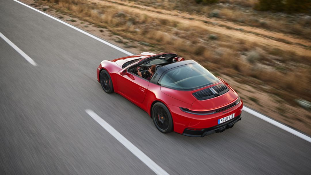 2025 Porsche 911 Targa 4 GTS