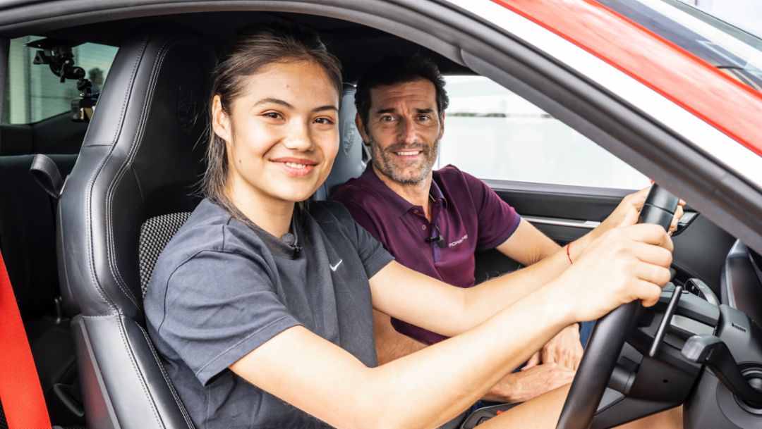 Emma Raducanu: fast laps in the Porsche 911 Carrera S at Silverstone