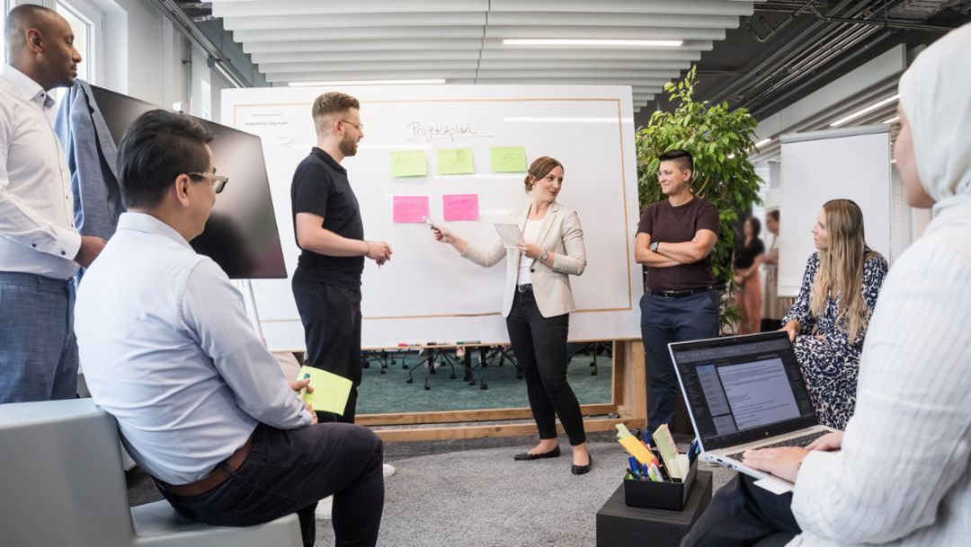 Perspektivenvielfalt, 2023, Porsche AG