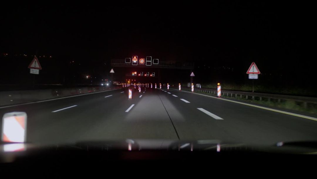 HD Matrix: construction zone light