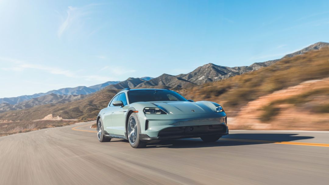 Porsche Taycan recipient of 2026 Canadian Electric Car of the Year award
