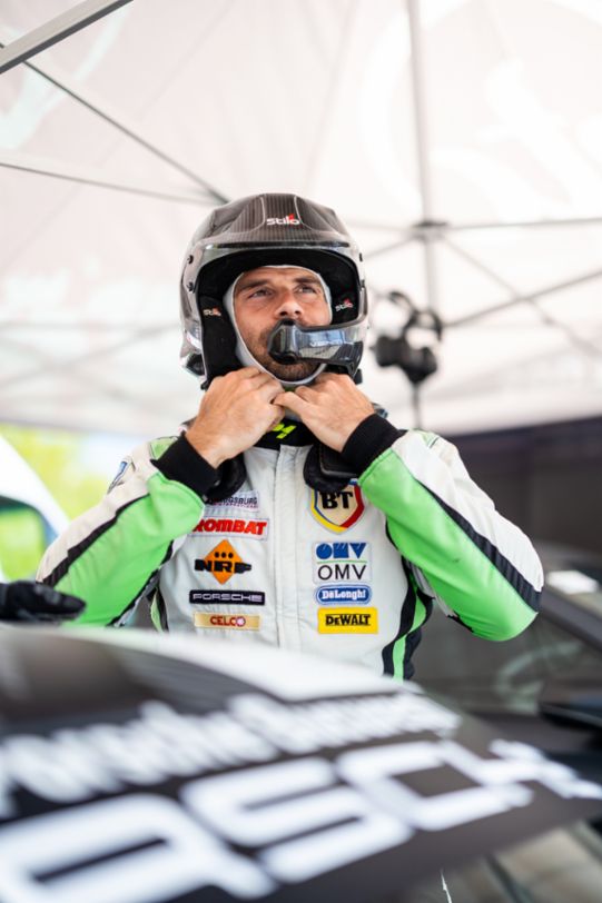 Simone Tempestini, campion național absolut pentru a 11-a oară, comunicat de presă, 28/09/2026, Porsche AG