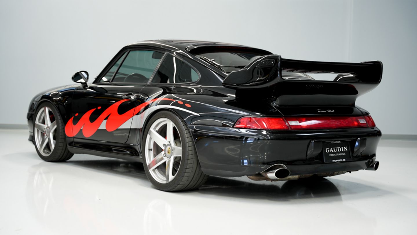 Finalists announced for 2026 Porsche Classic Restoration Challenge  