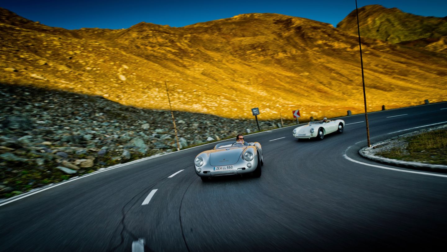  Ferdinand Porsche, Dr. Wolfgang Porsche, 550 Spyder, Großglockner High Alpine Road, 2020, Porsche AG