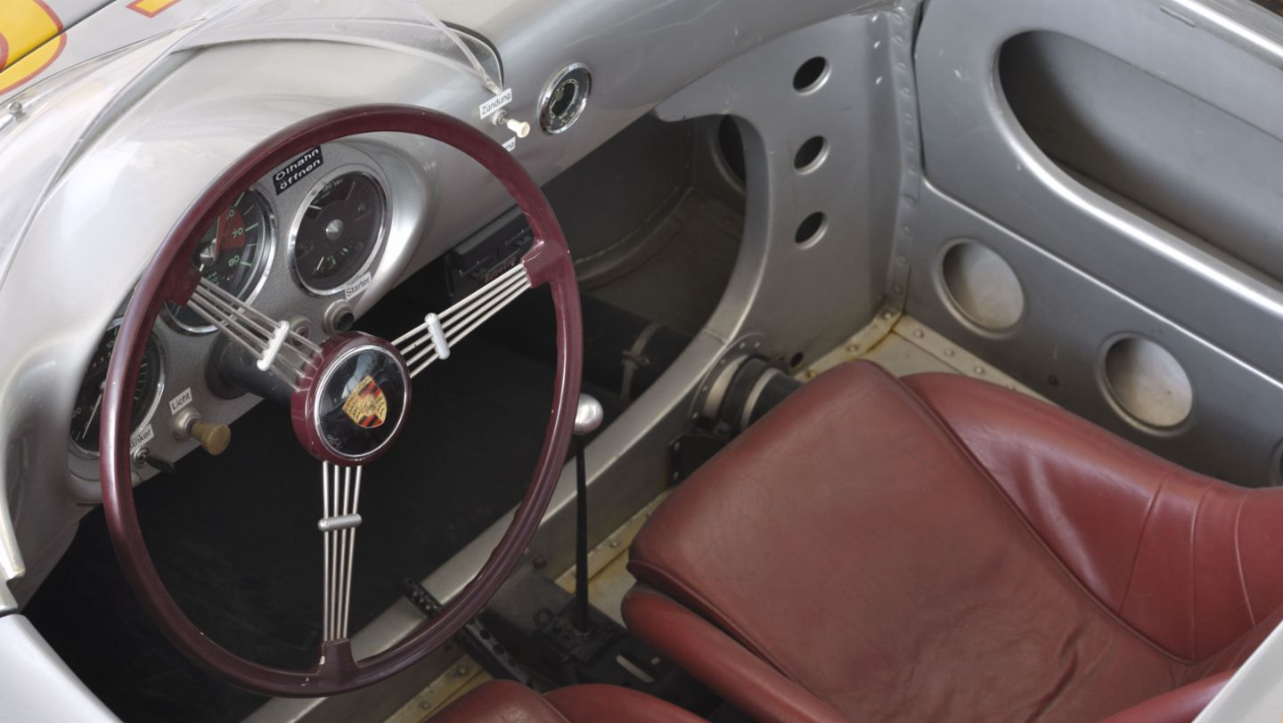Steering wheel of the 550 Spyder (1954), Porsche AG