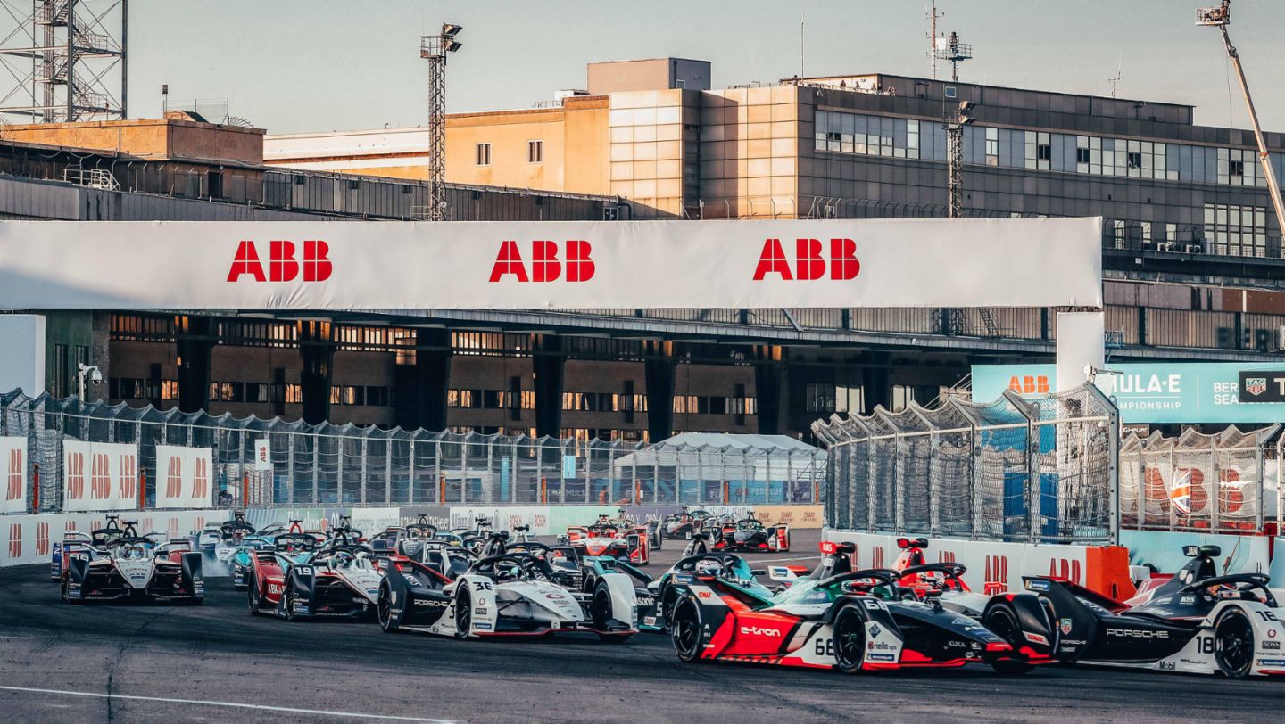 Neel Jani (18) y André Lotterer (36), 99X Electric, E-Prix de Berlín, carrera 10, Campeonato de Fórmula E ABB FIA 2019/2020, 2020, Porsche AG