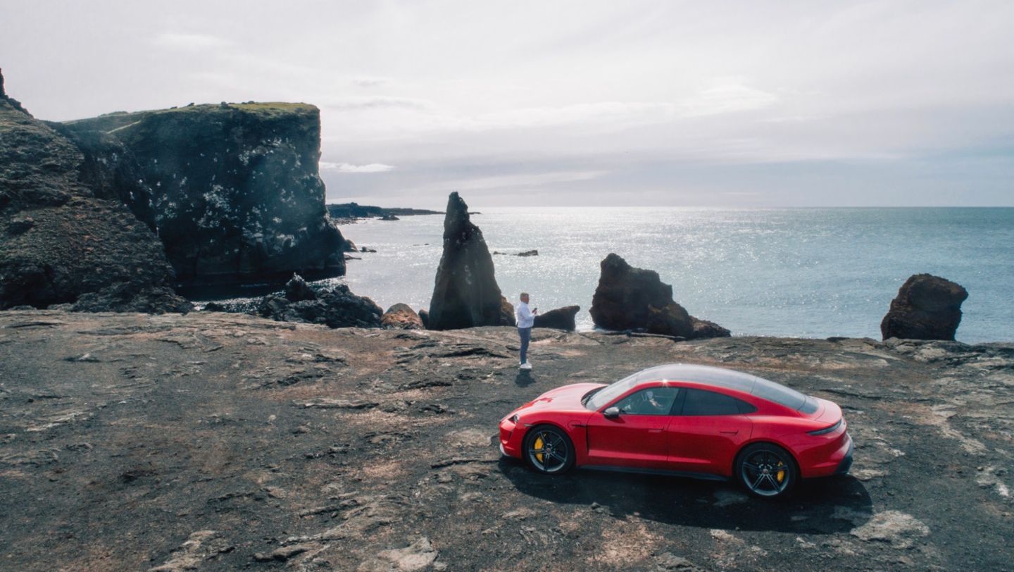 Bjarni Elvar Pétursson, Taycan Turbo S, Iceland, 2021, Porsche AG