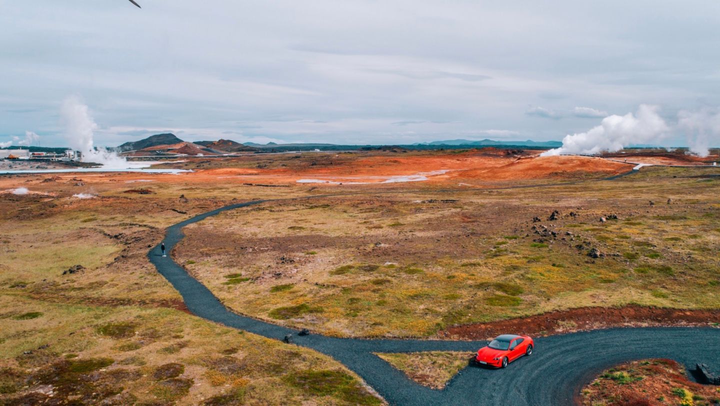 Taycan Turbo S, Iceland, 2021, Porsche AG
