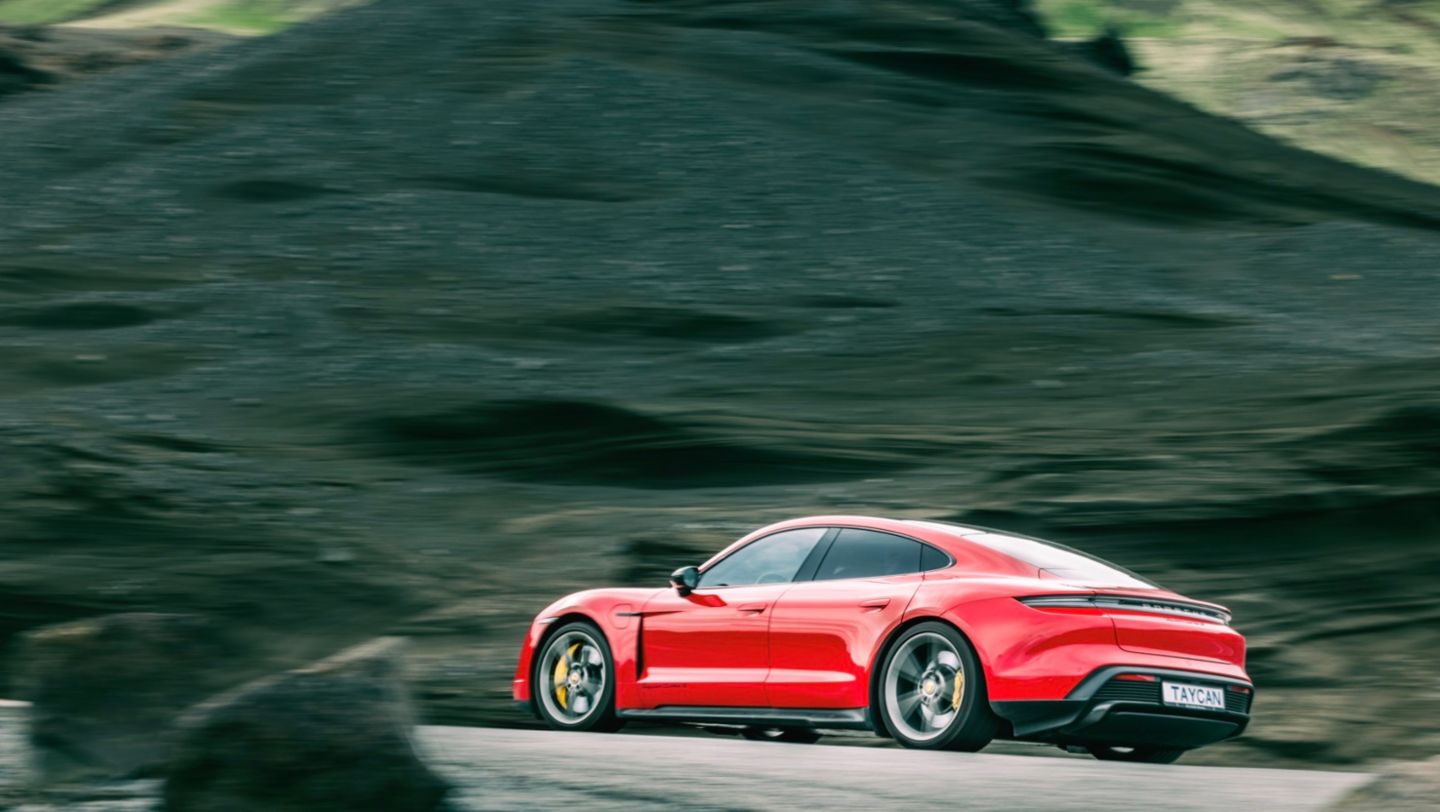 Taycan Turbo S, Iceland, 2021, Porsche AG