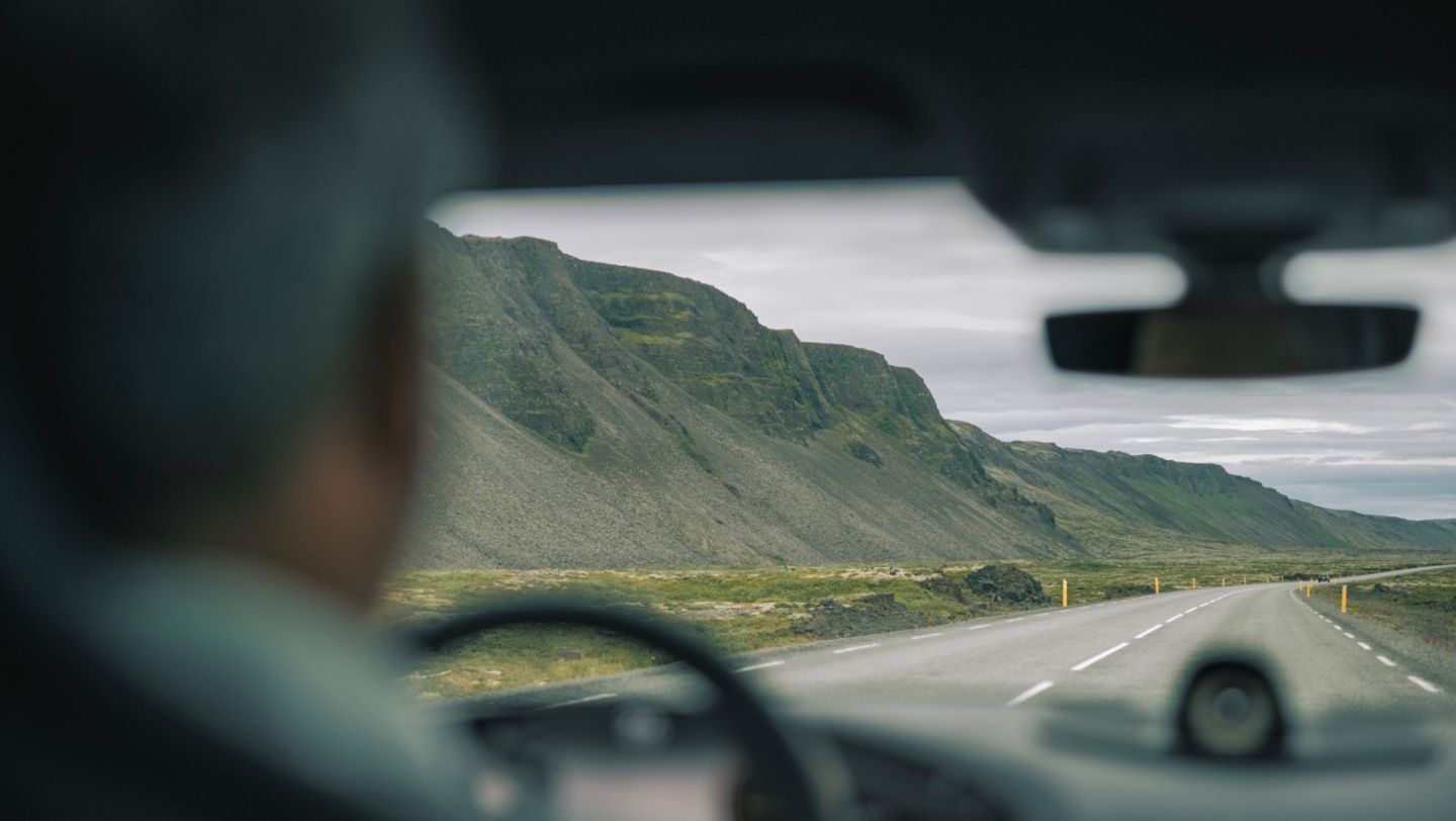 Bjarni Elvar Pétursson, Taycan Turbo S, Iceland, 2021, Porsche AG