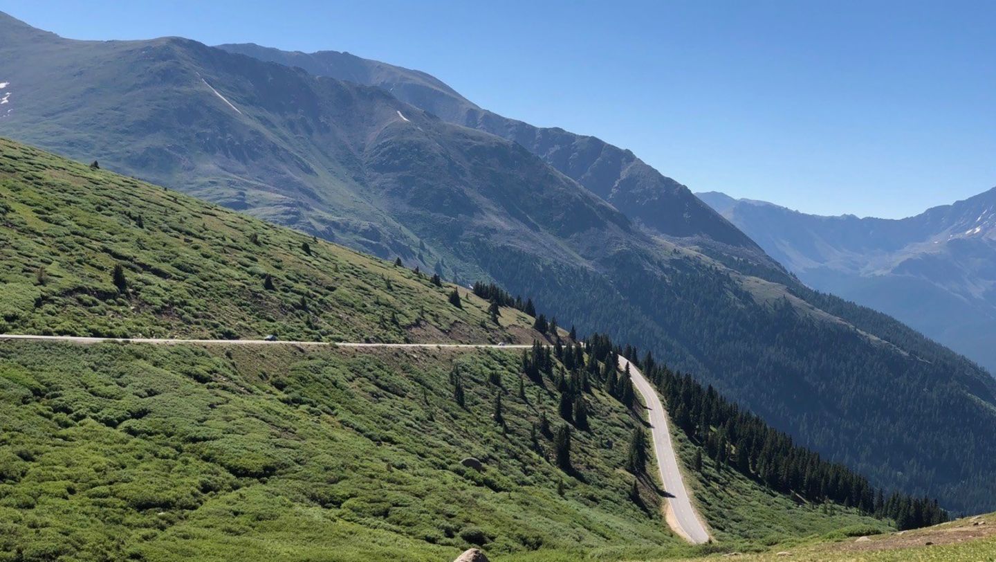 Independence Pass, Colorado, 2021, Porsche AG