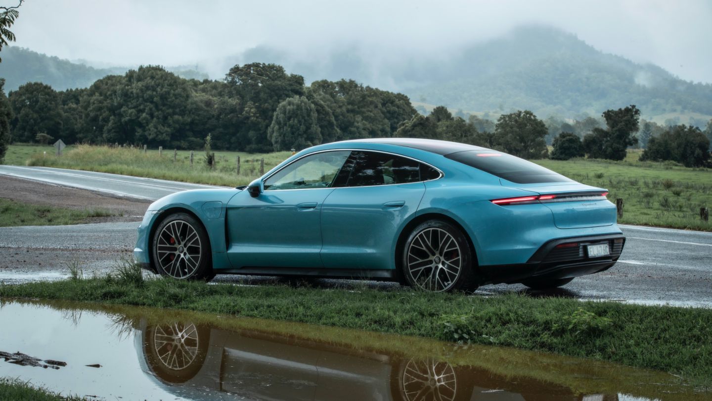 Taycan 4S, Queensland, Australia, 2021, Porsche AG