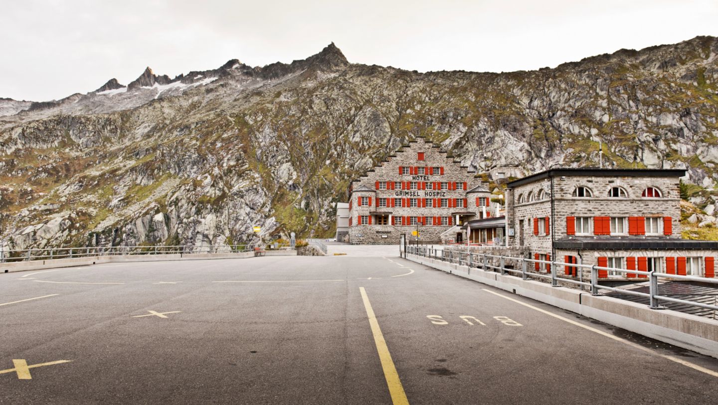 Grimsel Pass, Switzerland, 2021, Porsche AG
