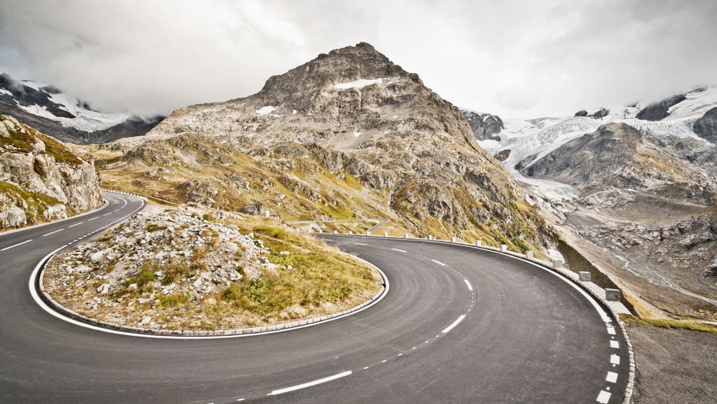 Susten Pass, Switzerland, 2021, Porsche AG