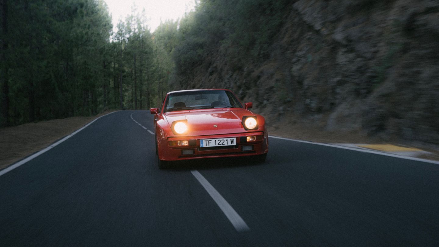 944, Tenerife, 2022, Porsche AG
