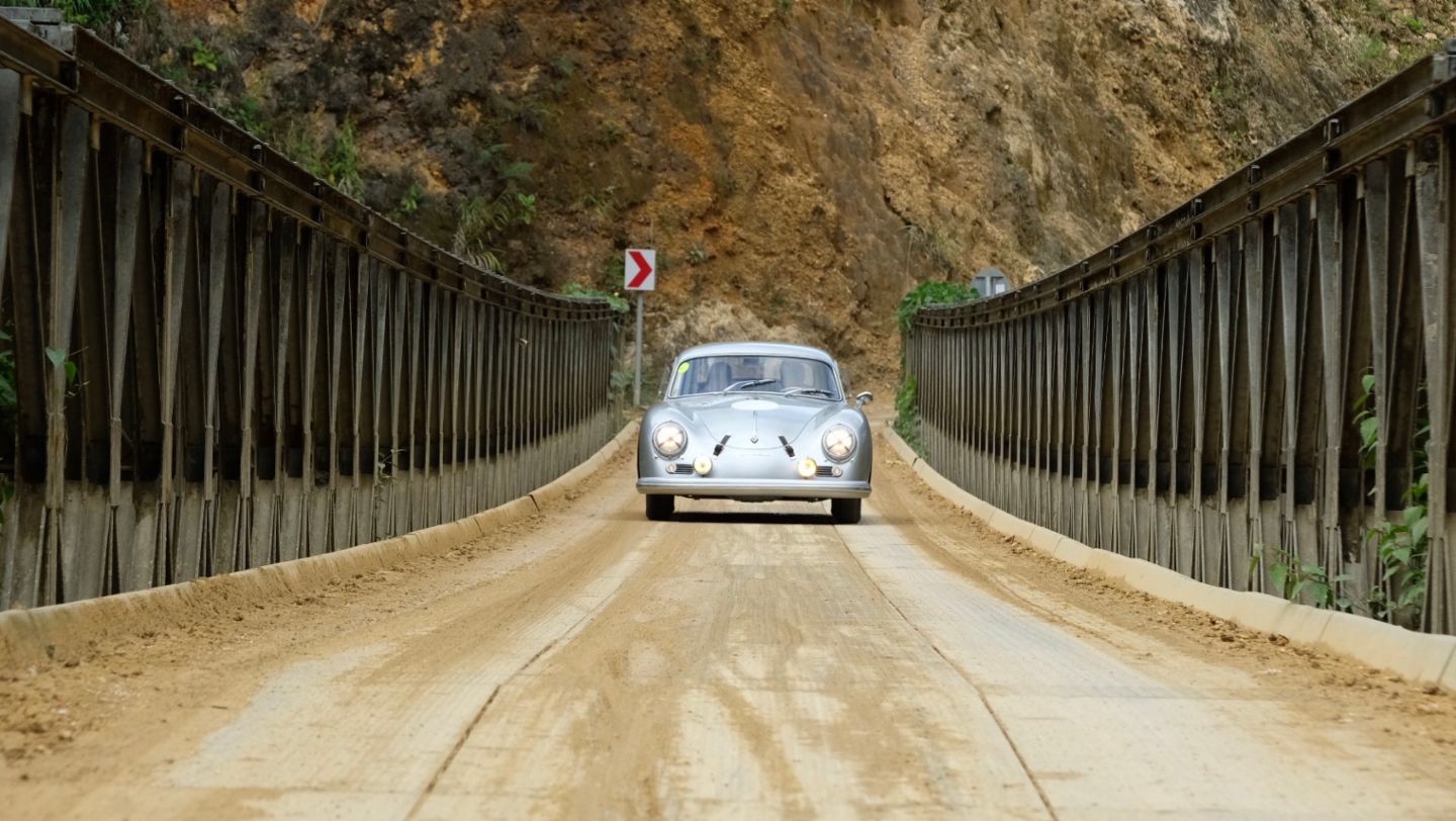 Jay Aldeguer, Porsche 356 A, Tour de Cebu, Bohol, Philippines, 2023, Porsche AG