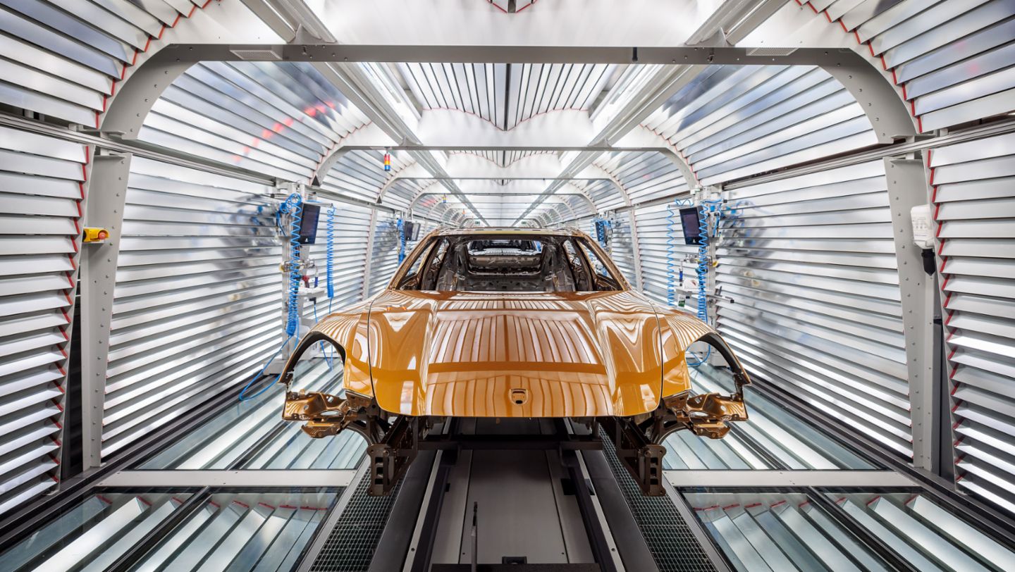 Lackierei, Porsche Werk Leipzig, 2024, Porsche AG