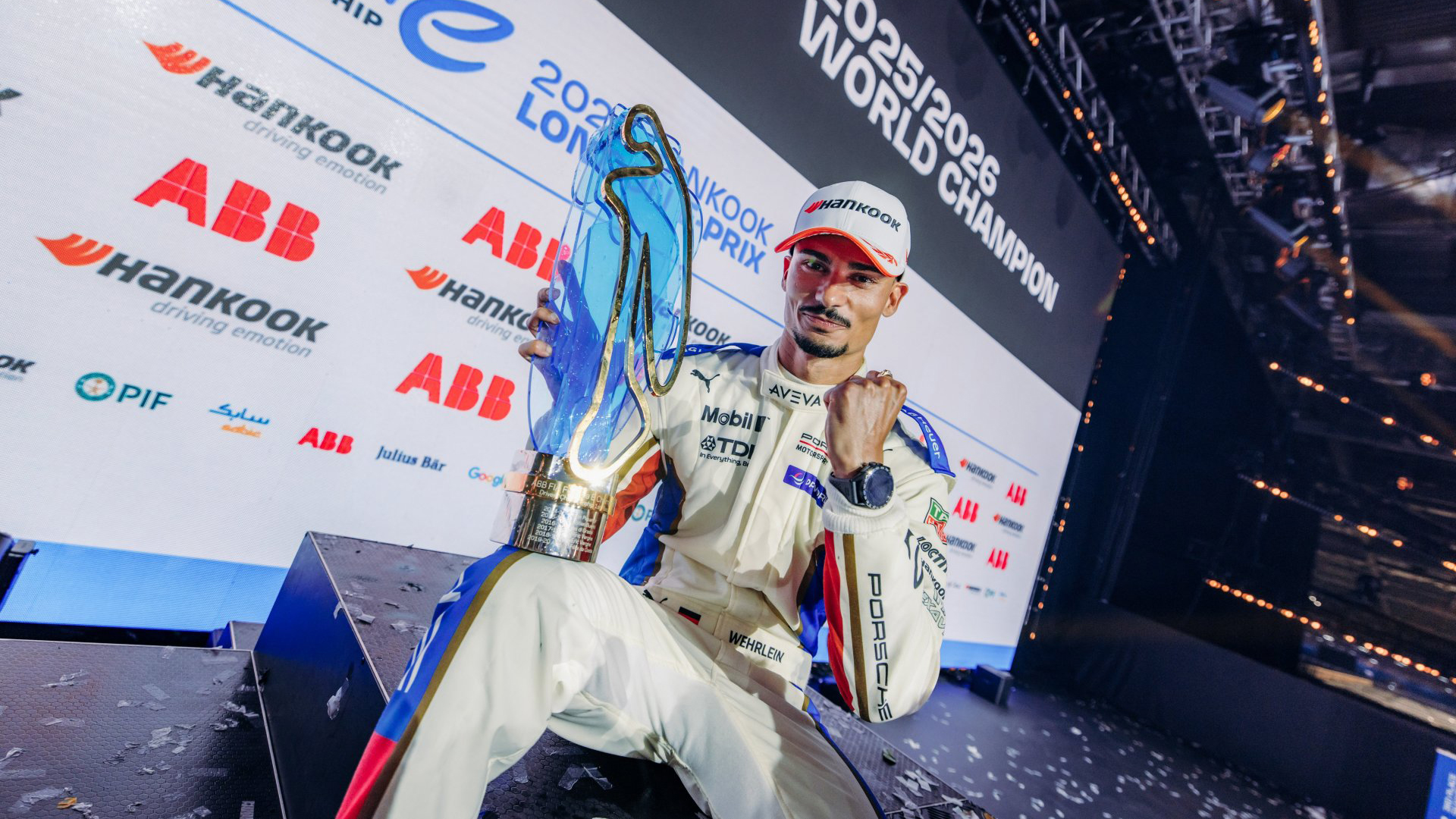 Pascal Wehrlein, piloto oficial del equipo Porsche F&oacute;rmula E, E-Prix de Londres II, 2026, Porsche AG